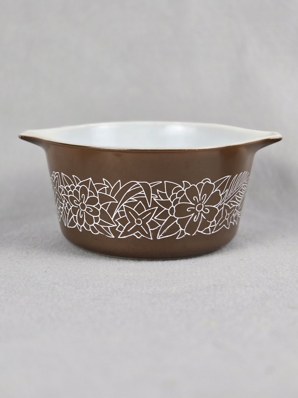 Pyrex Woodland Brown White Floral 473-B Casserole Dish 1 Qt